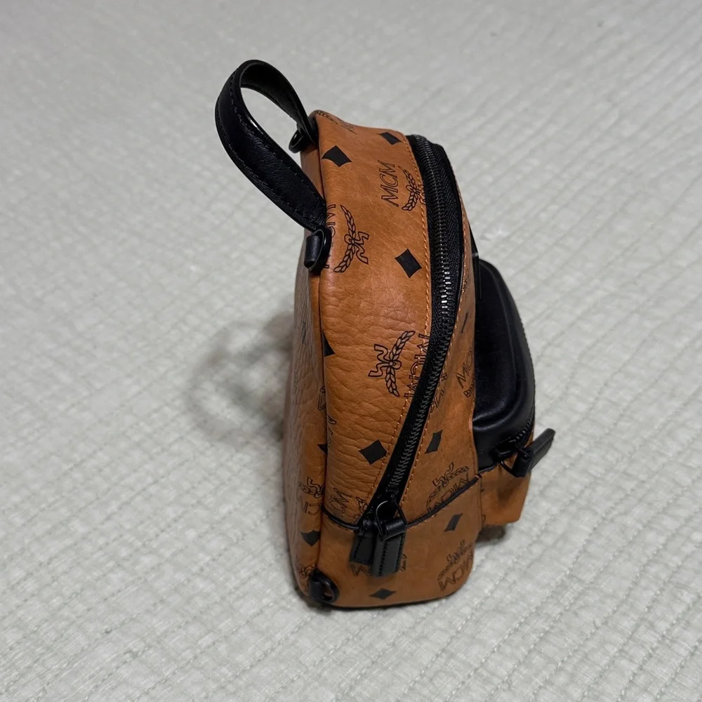 MCM Cognac and Black Backpack mini - Picture 3 of 6
